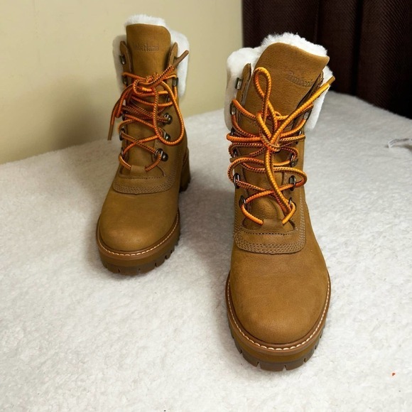 Timberland Boots Women 6 Brown Courmayeur Valley Shearling Waterproof Boot NEWOT - Picture 2 of 12